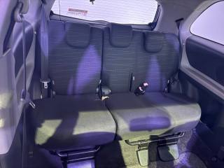 TOYOTA Yaris usata 6