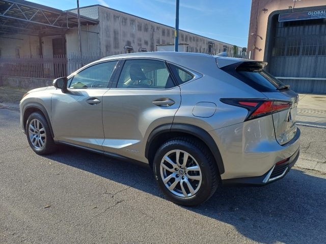 LEXUS NX 300 usata, con Autoradio
