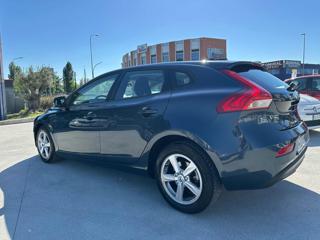 VOLVO V40 usata, con Autoradio