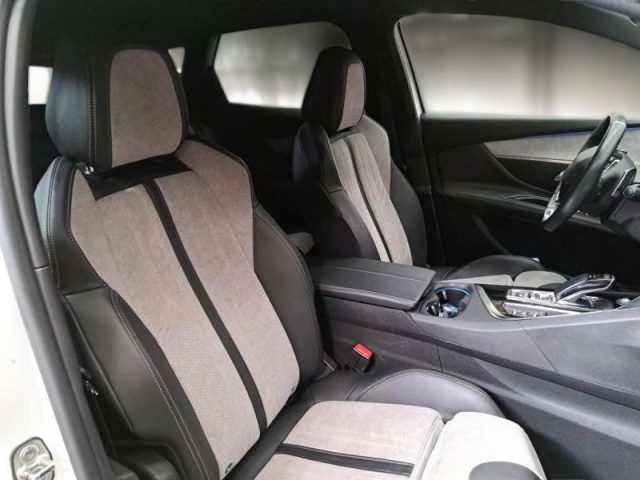 PEUGEOT 3008 usata, con Cruise Control