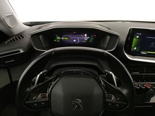 PEUGEOT 2008 usata, con Controllo automatico clima