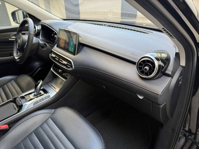 MG HS usata, con Fendinebbia