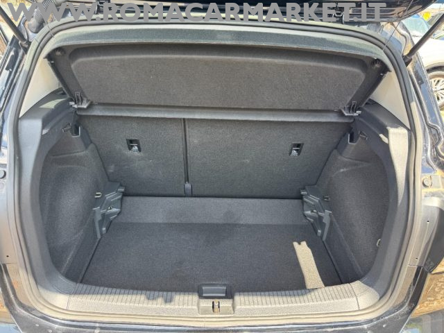 VOLKSWAGEN T-Cross usata, con Chiusura centralizzata