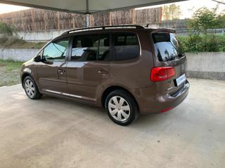 VOLKSWAGEN Touran usata, con Autoradio