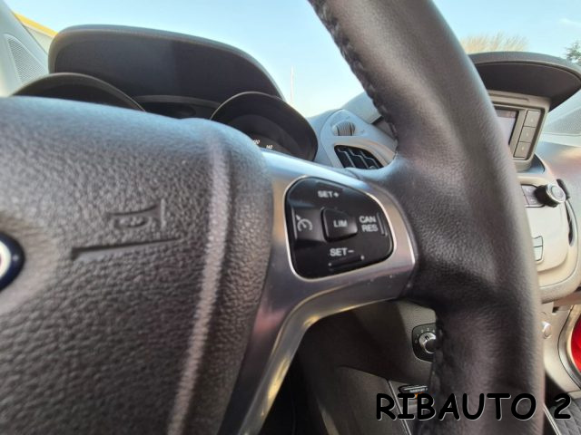 FORD Tourneo Courier usata, con Specchietti laterali elettrici