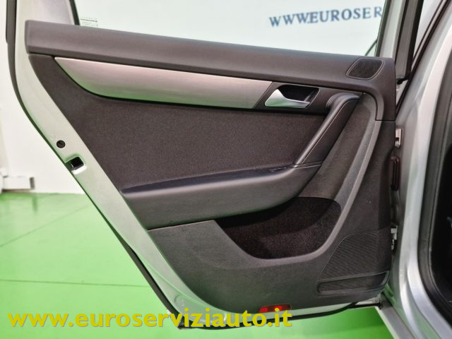 VOLKSWAGEN Passat usata 41
