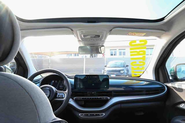 FIAT 500e usata, con Boardcomputer