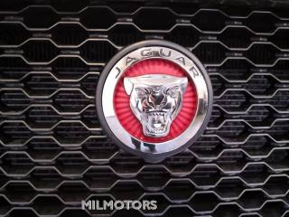 JAGUAR F-Pace usata, con Specchietti laterali elettrici