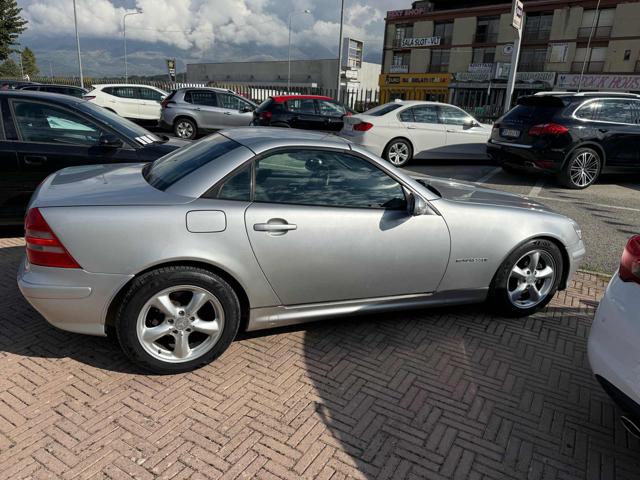 MERCEDES-BENZ SLK 200 usata, con Chiusura centralizzata
