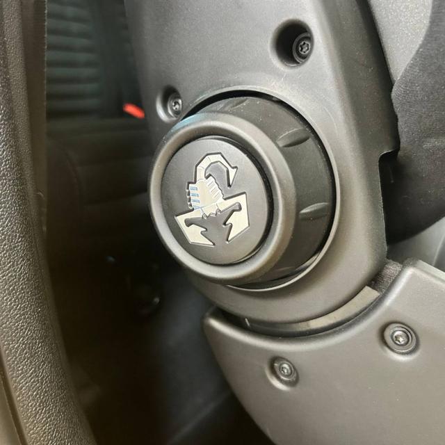 ABARTH 695 usata, con Controllo trazione