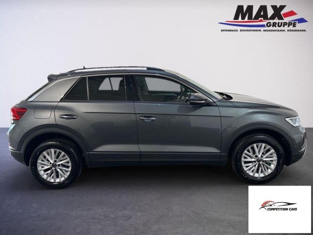 VOLKSWAGEN T-Roc usata, con Autoradio
