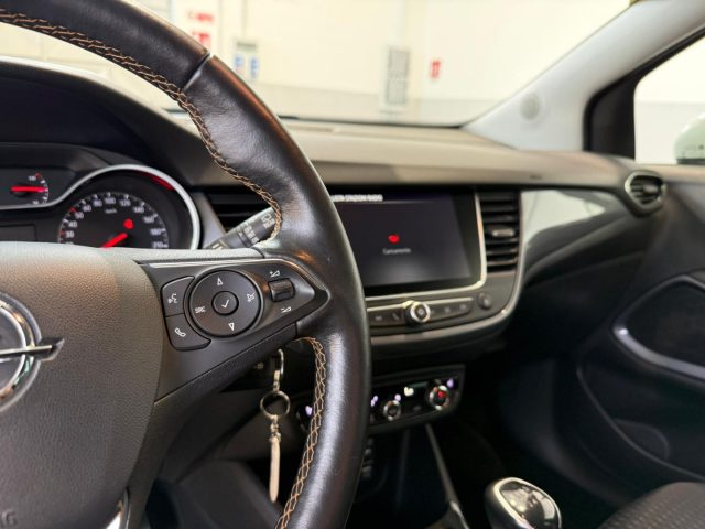 OPEL Crossland X usata, con Volante in pelle