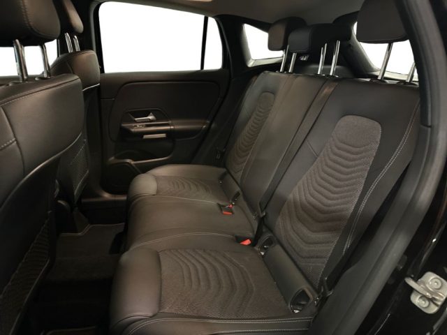 MERCEDES-BENZ GLA 180 usata, con Servosterzo