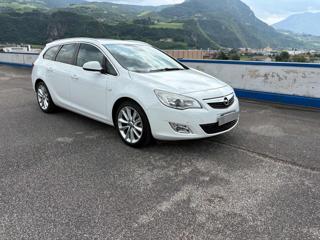 OPEL Astra usata, con Autoradio