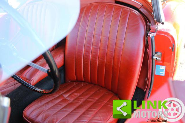 MG MGA usata, con Cerchioni in acciaio