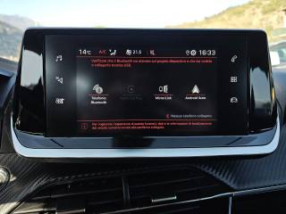 PEUGEOT 2008 usata, con Sensore di pioggia
