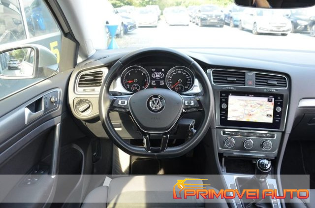 VOLKSWAGEN Golf usata, con ABS