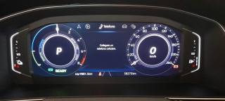 VOLKSWAGEN Passat Variant usata, con Frenata d