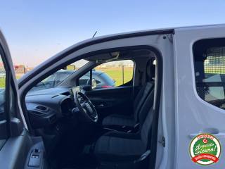 OPEL Combo usata, con Cruise Control