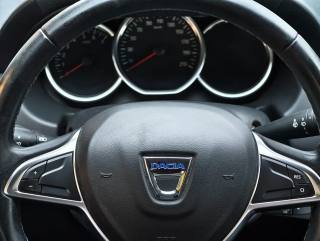 DACIA Duster usata, con Controllo trazione
