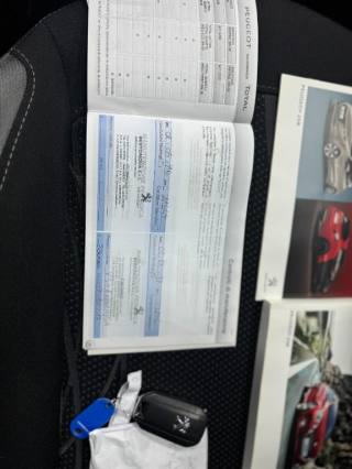 PEUGEOT 208 usata, con Isofix