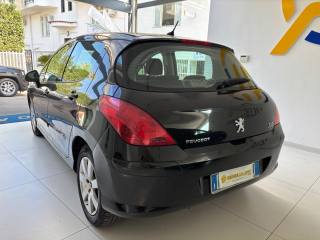 PEUGEOT 308 usata, con Chiusura centralizzata