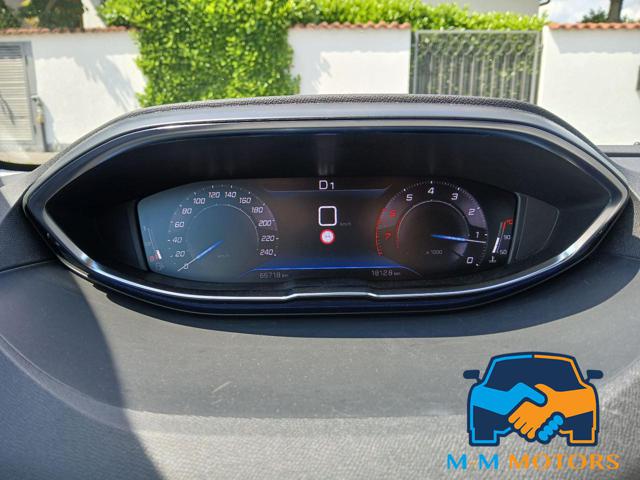 PEUGEOT 3008 usata, con Park Distance Control