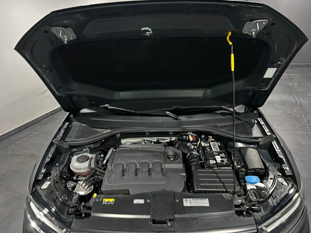 VOLKSWAGEN T-Roc usata, con Cronologia tagliandi