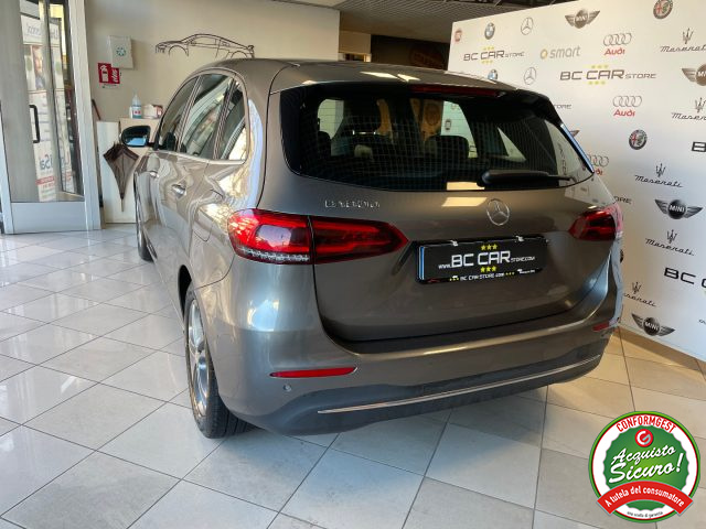 MERCEDES-BENZ B 180 usata, con Autoradio