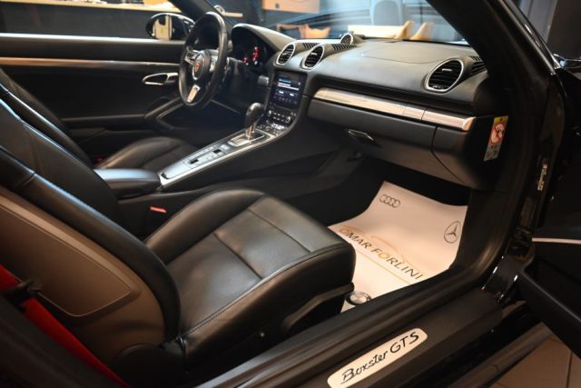 PORSCHE 718 Spyder usata 42