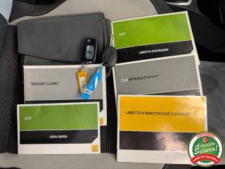 RENAULT Clio usata, con Autoradio digitale
