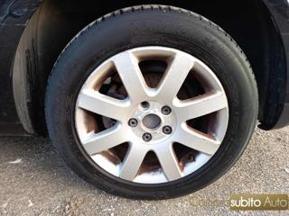 VOLKSWAGEN Touran usata, con Specchietti laterali elettrici