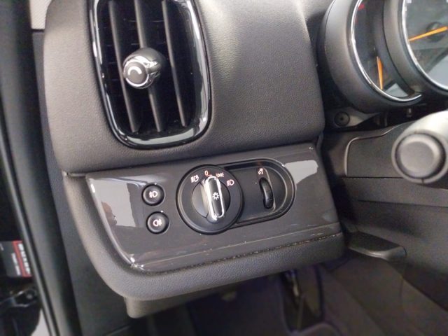 MINI Countryman usata, con Sistema di navigazione