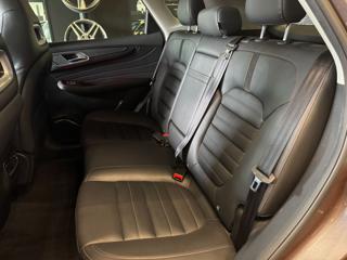 MG HS usata, con Fendinebbia