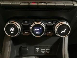 RENAULT Captur usata 19