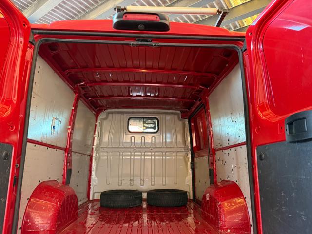 PEUGEOT Boxer usata, con ESP