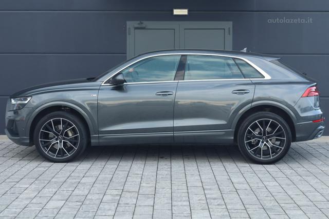 AUDI Q8 usata, con Specchietti laterali elettrici