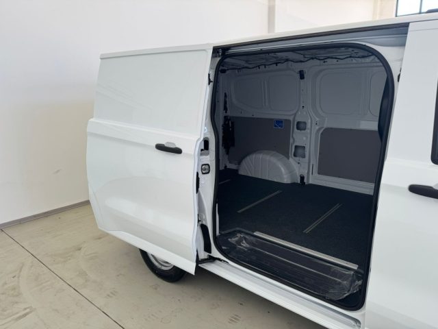VOLKSWAGEN Transporter usata, con Autoradio
