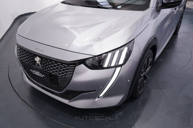PEUGEOT 208 usata, con Autoradio digitale
