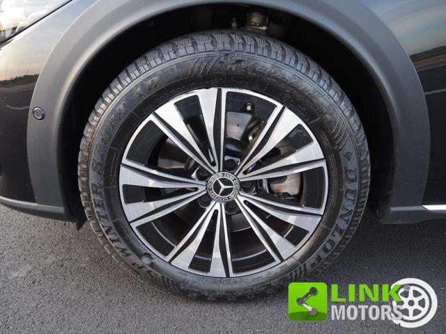 MERCEDES-BENZ C 220 usata 33