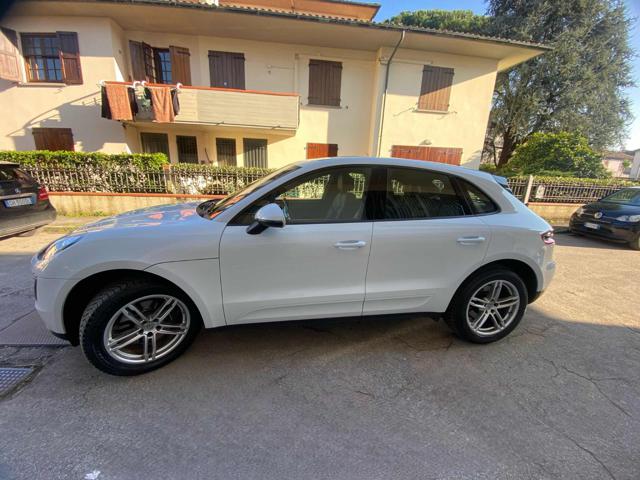 PORSCHE Macan usata 18