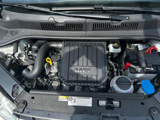 VOLKSWAGEN up! usata 22