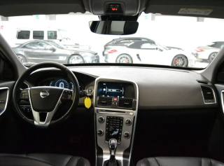VOLVO XC60 usata, con Autoradio