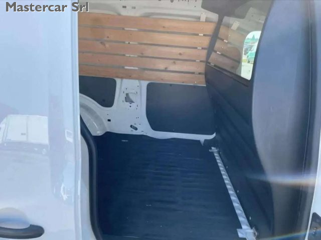 VOLKSWAGEN Caddy usata 11