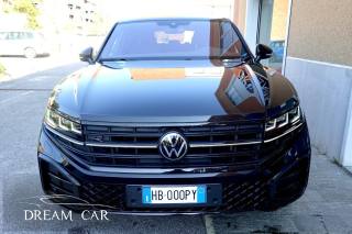 VOLKSWAGEN Touareg usata, con Boardcomputer