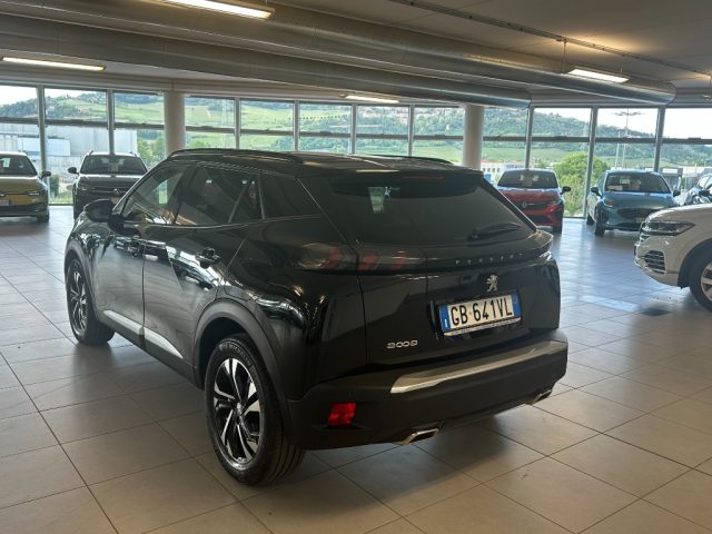 PEUGEOT 2008 usata, con Alzacristalli elettrici