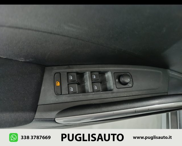 SKODA Fabia usata, con Specchietti laterali elettrici