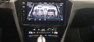VOLKSWAGEN Passat usata 35