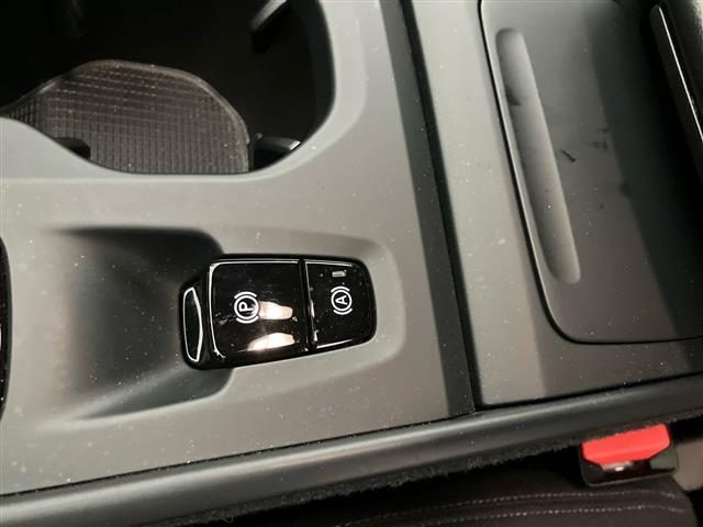 VOLVO XC40 usata 22