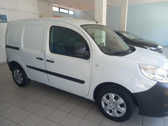 RENAULT Kangoo usata, con Airbag